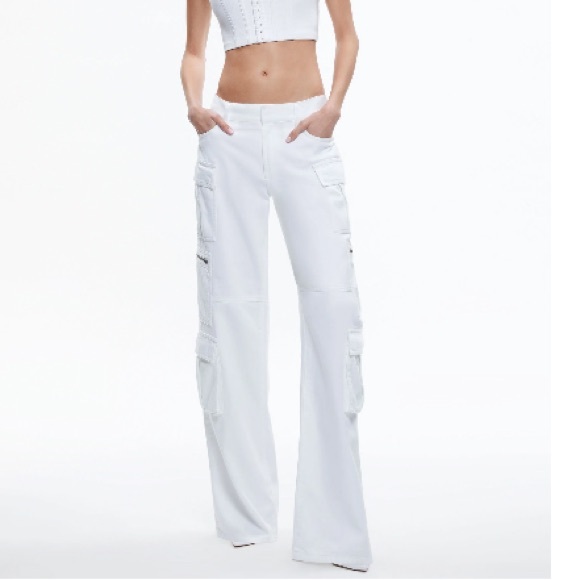 ALICE + OLIVIA Cay Cargo Jean - Picture 2 of 16